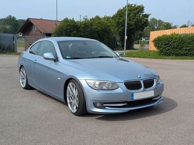 BMW 325