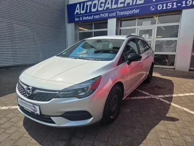 Gebraucht Opel Astra Edition 105 PS (77 kW) 2021 Silber Kombi