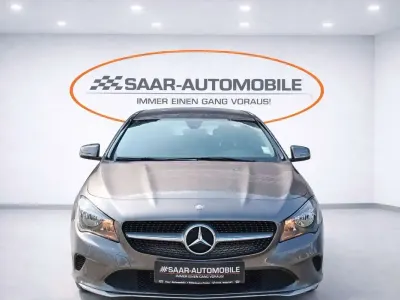 Gebraucht Mercedes CLA200 Shooting Brake 136 PS (100 kW) 2016 Grau Kombi