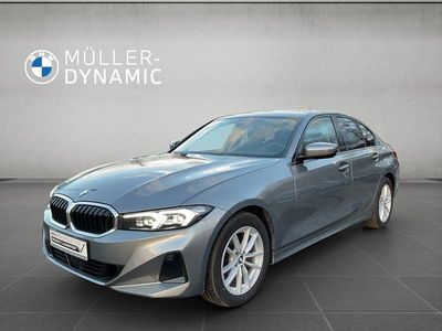 Skyscraper grau Gebraucht 2022 BMW 320 Sport Line Limousine | 29.412 € (Fairer Preis)