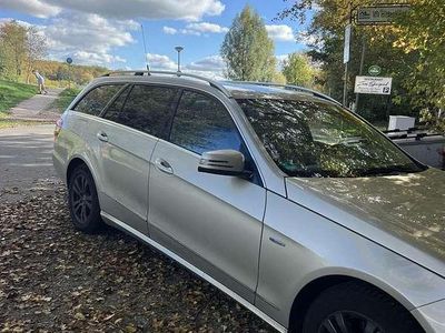 Beige Gebraucht 2012 Mercedes E200 Kombi | 6.800 € (Teuer)