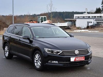 Gebraucht VW Passat Comfortline 120 PS (88 kW) 2018 Schwarz Kombi