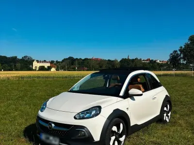 Gebraucht Opel Adam Rocks Rocks 116 PS (85 kW) 2017 Weiß Kleinwagen