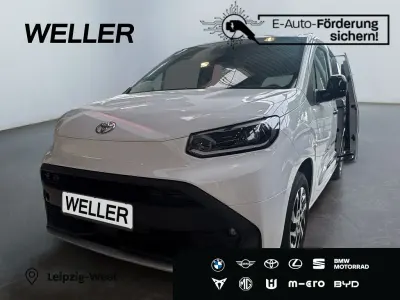 Neu Toyota Proace Verso City 100 kW (136 PS) 2026 Icy white Kombi