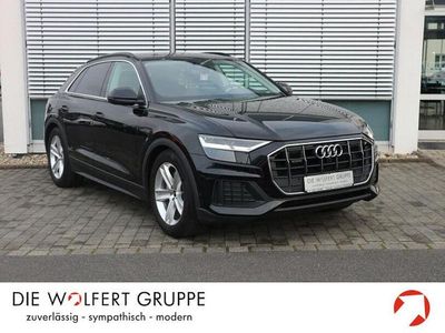 Gebraucht Audi Q8 Ambiente 286 PS (210 kW) 2021 Orcaschwarz metallic SUV