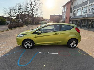 Gebraucht Ford Fiesta 60 PS (44 kW) 2009 Grün Kleinwagen