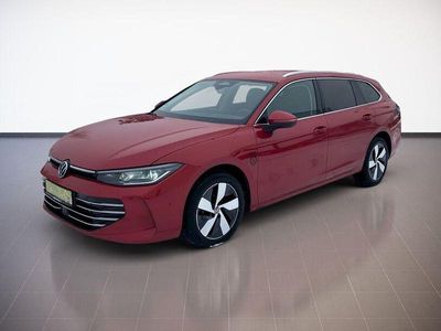 Usata VW Passat Elegance 193 CV (141 kW) 2024 Rosso Station wagon