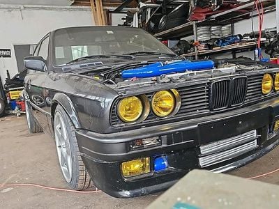 Second-hand BMW 745 400 CP (294 kW) 1988 Negru Berlinǎ