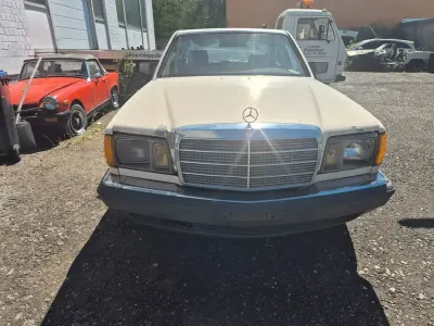 Gebraucht Mercedes 300 125 PS (91 kW) 1981 Beige Limousine