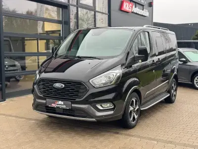 Gebraucht Ford Tourneo Active 150 PS (110 kW) 2021 Schwarz Van / Kleinbus