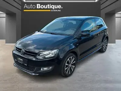 Używany VW Polo Life 90 KM (66 kW) 2013 Czarny Hatchback