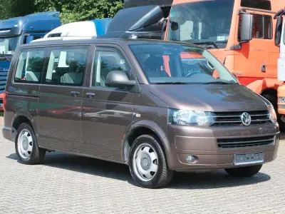 Gebraucht VW Multivan Startline 140 PS (102 kW) 2010 Braun Van / Kleinbus