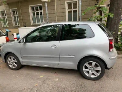 Gebraucht VW Polo United 60 PS (44 kW) 2009 Silber Kleinwagen