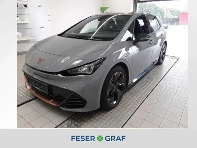 Gebraucht Cupra Born 150 kW (204 PS) 2024 Vaporgrau Kleinwagen