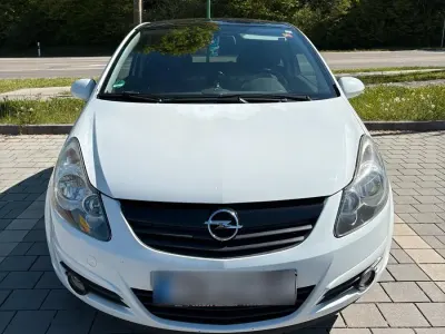 Gebraucht Opel Corsa 87 PS (63 kW) 2010 Weiß Kleinwagen