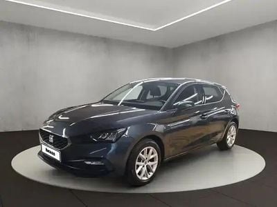 Gebraucht Seat Leon Style 110 PS (80 kW) 2022 Magnetic grau metallic Kombi