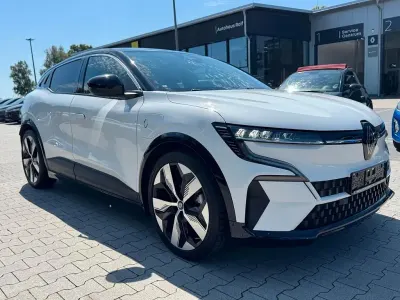 Gebraucht Renault Megane E-Tech Techno 96 kW (131 PS) 2022 Weiß Limousine