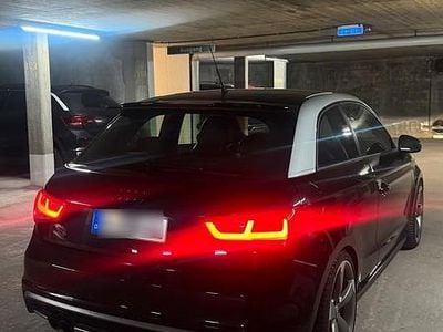 Gebraucht Audi A1 S-Line 185 PS (136 kW) 2011 Schwarz Kleinwagen