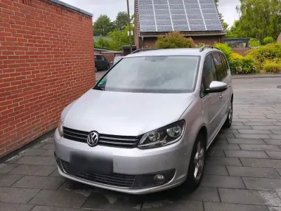 Gebraucht VW Touran 105 PS (77 kW) 2012 Silber Van / Kleinbus