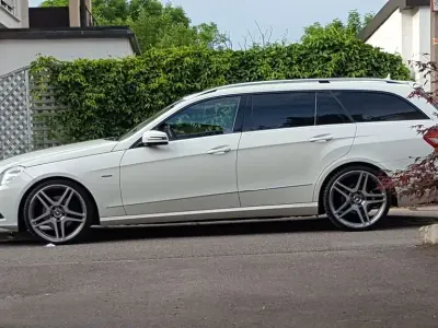 Gebraucht Mercedes E350 231 PS (169 kW) 2009 Weiß Limousine