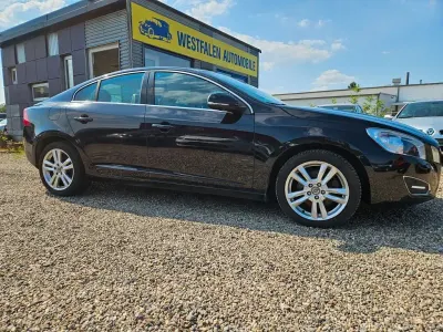 Gebraucht Volvo S60 Summum 215 PS (158 kW) 2012 Schwarz Limousine