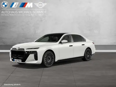 Neu BMW 740 M Sport 299 PS (219 kW) 2026 Mineralweiss Limousine