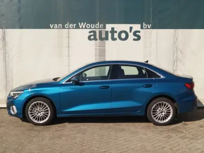 Gebraucht Audi A3 Business 110 PS (80 kW) 2021 Blau Limousine