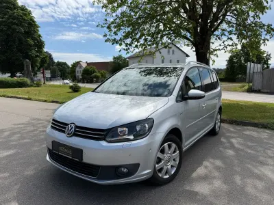 Gebraucht VW Touran Life 105 PS (77 kW) 2013 Silber Van / Kleinbus