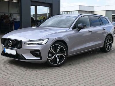 Gebraucht Volvo V60 Plus 197 PS (144 kW) 2025 Silber Kombi