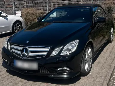 Gebraucht Mercedes E350 231 PS (169 kW) 2011 Schwarz Cabrio