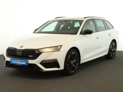Gebraucht Skoda Octavia RS 245 PS (180 kW) 2023 Moonweiss metallic Kombi