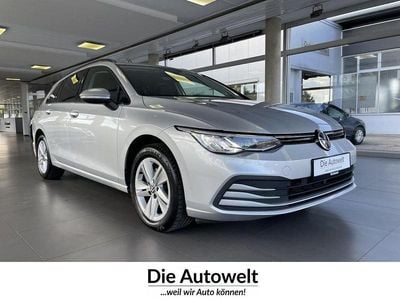 Reflexsilber Gebraucht 2022 VW Golf VIII Life Kombi | 17.980 € (Fairer Preis)