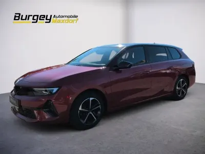 Gebraucht Opel Astra GS Line 131 PS (96 kW) 2024 Rot Kleinwagen