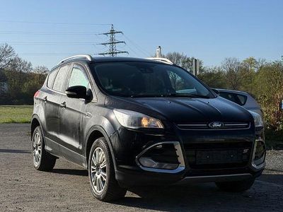 Gebraucht Ford Kuga ST-Line 150 PS (110 kW) 2013 Schwarz SUV