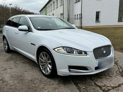 Gebraucht Jaguar XF 200 PS (147 kW) 2013 Weiß Kombi