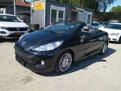 Gebraucht Peugeot 207 CC Roland Garros 120 PS (88 kW) 2011 Schwarz Cabrio