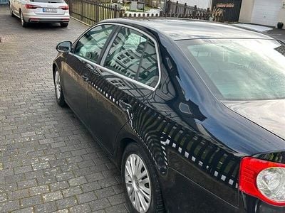 Gebraucht VW Jetta 150 PS (110 kW) 2006 Schwarz Limousine