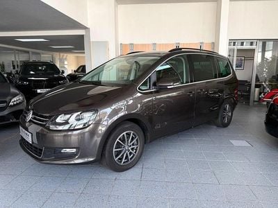 Second-hand VW Sharan Comfortline 150 CP (110 kW) 2017 Negru Monovolum