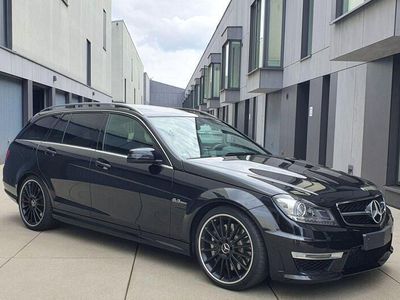 Mercedes C63 AMG