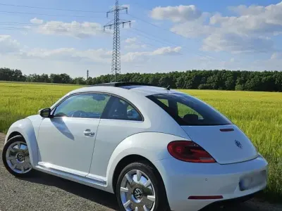 Gebraucht VW Beetle 105 PS (77 kW) 2013 Weiß Kleinwagen