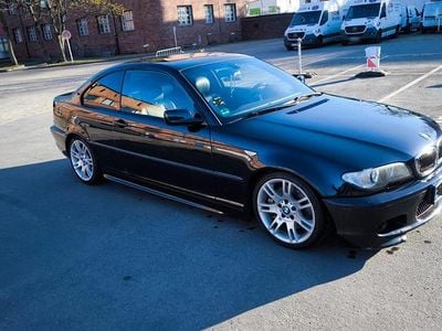 Gebraucht BMW 325 Sport Line 192 PS (141 kW) 2005 Blau Coupé