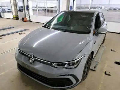Gebraucht VW Golf VIII R-line 190 PS (139 kW) 2022 Mondsteingrau Limousine