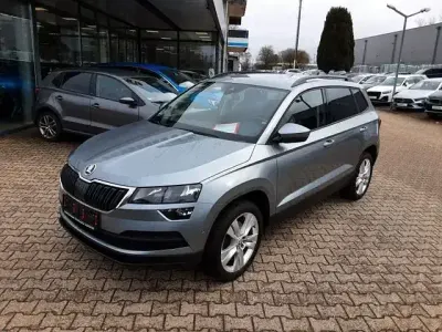 Gebraucht Skoda Karoq Style 150 PS (110 kW) 2020 Grau SUV