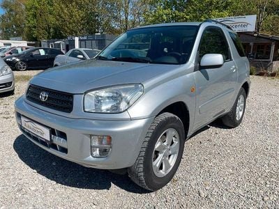 Usata Toyota RAV4 150 CV (110 kW) 2001 Argento SUV