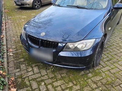 Usata BMW 320 150 CV (110 kW) 2005 Blu Berlina
