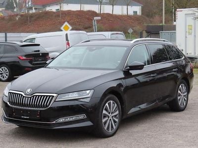 Gebraucht Skoda Superb 150 PS (110 kW) 2023 Schwarz Kombi