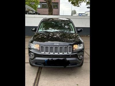 Gebraucht Jeep Compass Limited 170 PS (125 kW) 2016 Schwarz SUV
