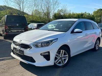Gebraucht Kia Ceed Sportswagon 136 PS (100 kW) 2021 Weiß Kombi