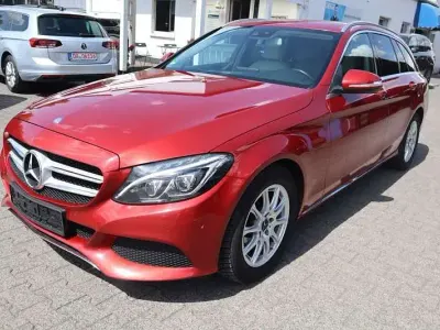 Gebraucht Mercedes C220 Avantgarde 170 PS (125 kW) 2014 Other Kombi