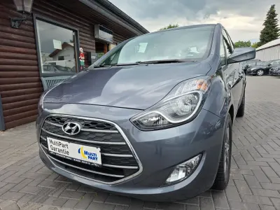 Gebraucht Hyundai i20 Space 125 PS (91 kW) 2018 Grau Limousine